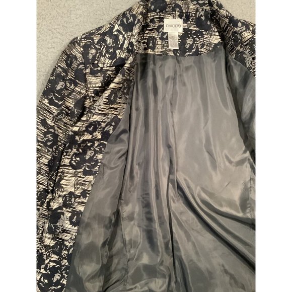 Chicos Womens  Blazer Jacket Regular Fit Blue Gray Tapestry Buttons Size 1 (8) M - Picture 4 of 8